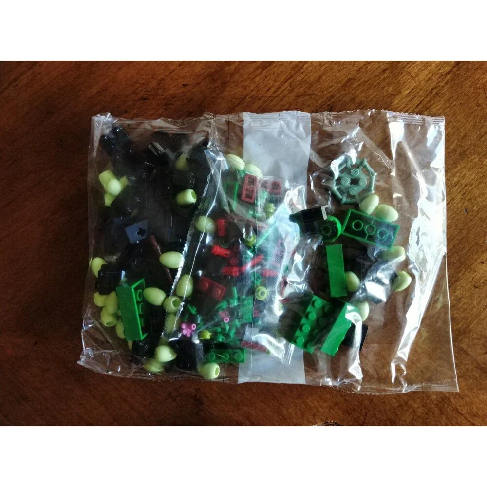 LEGO Icons 10309 Succulents - **Bag 3 Only** Red Echeveria, Ball Cactus, Burro's